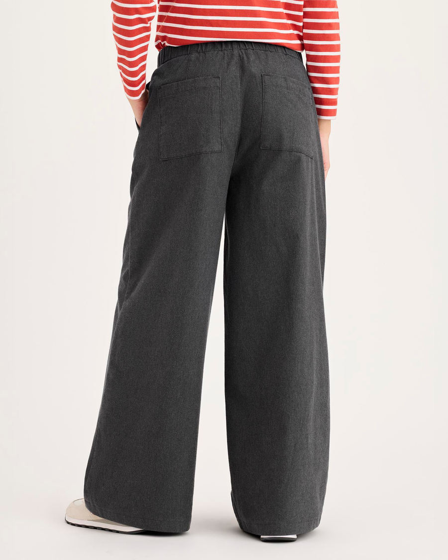 Back view of model wearing Heather Gray Drawstring Pants.