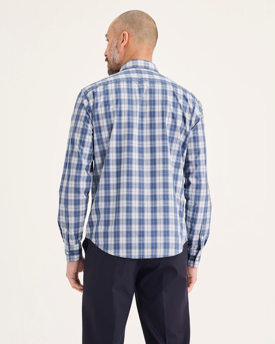 Back view of model wearing Reeves Coastal Ultimate Shirt, Regular Fit.